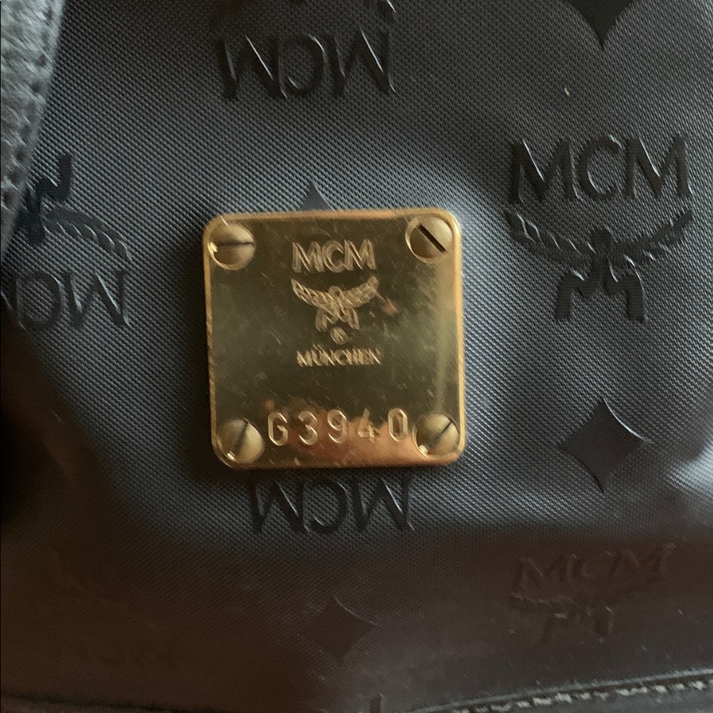 🖤💋MCM Black Canvas Monogram Bucket Backpack💋🖤 - Picture 3 of 13